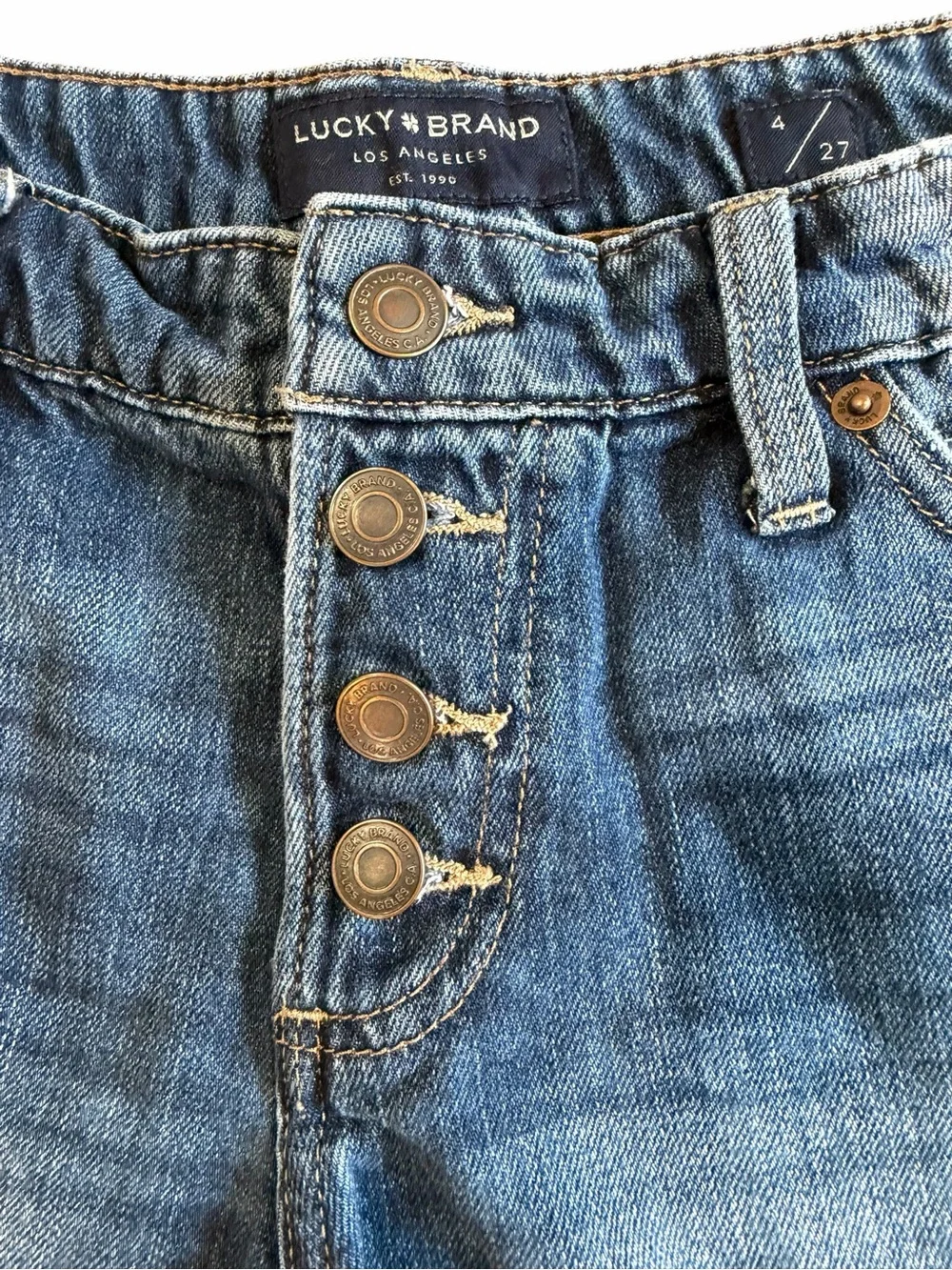 Lucky Brand The Cut Off Denim Shorts Women’s 27 Button Fly Frayed‎ Hem
